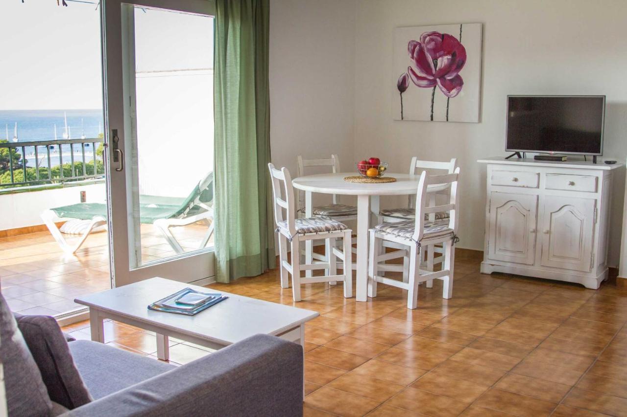 Apartamentos Encanto Del Mar Кала Галдана Екстериор снимка