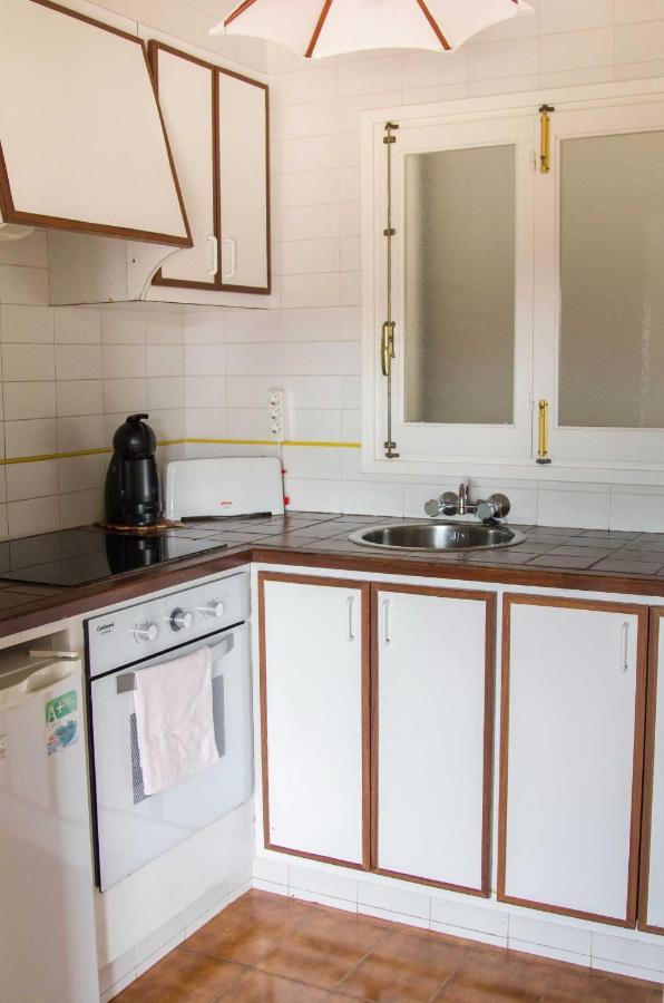 Apartamentos Encanto Del Mar Кала Галдана Екстериор снимка
