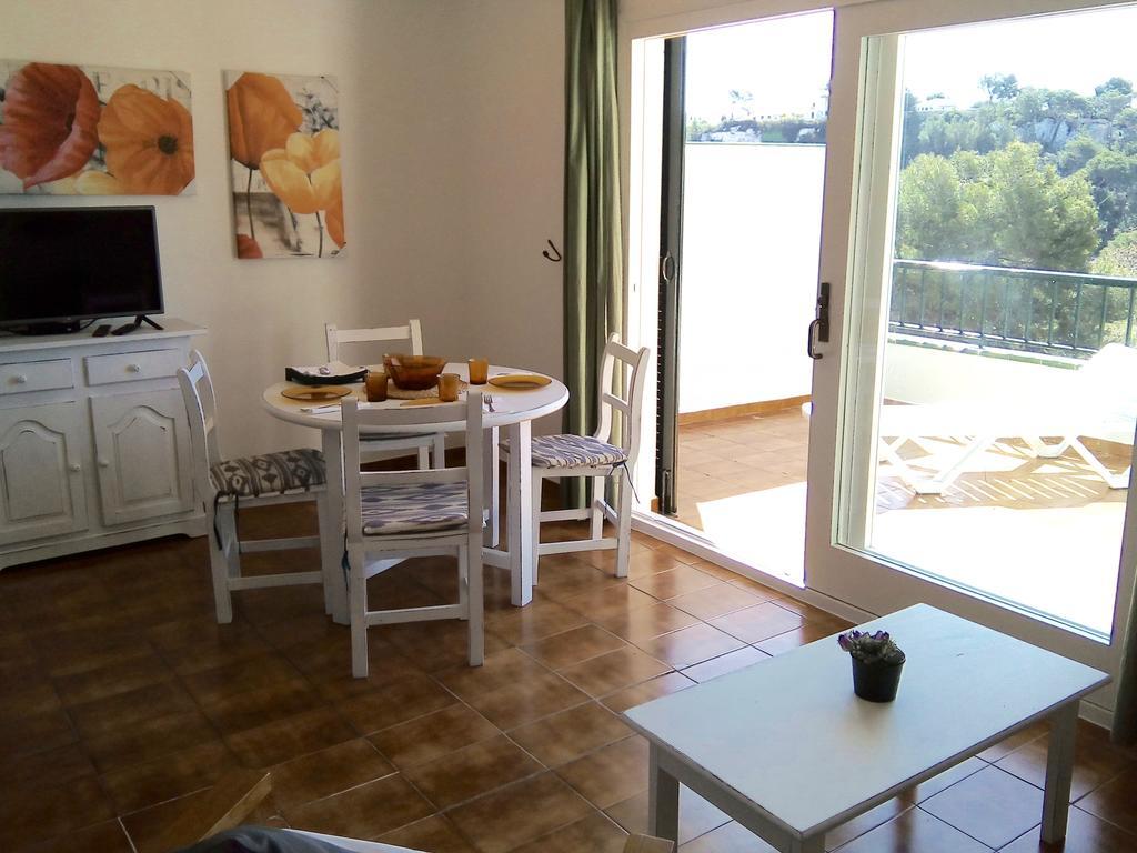 Apartamentos Encanto Del Mar Кала Галдана Екстериор снимка