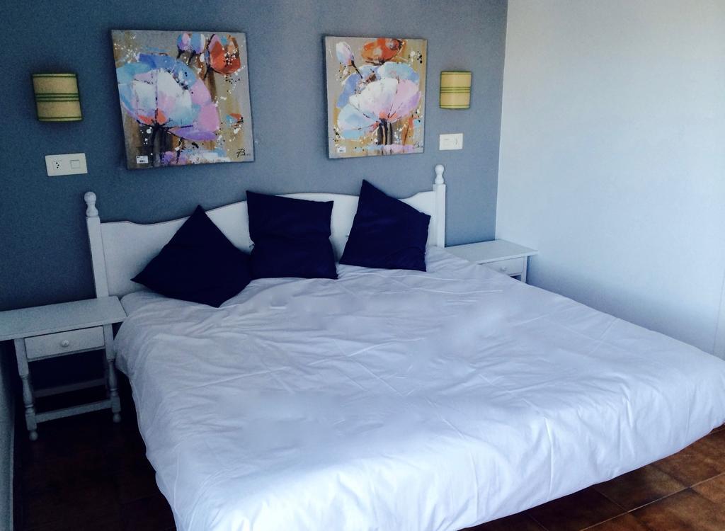 Apartamentos Encanto Del Mar Кала Галдана Екстериор снимка