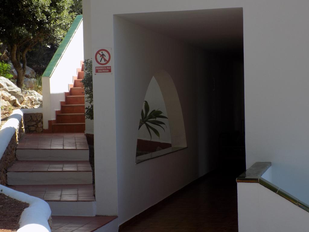 Apartamentos Encanto Del Mar Кала Галдана Екстериор снимка