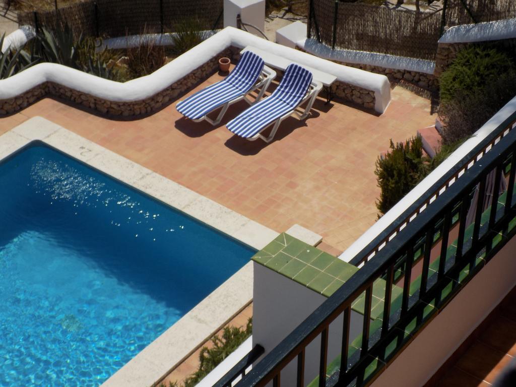 Apartamentos Encanto Del Mar Кала Галдана Екстериор снимка