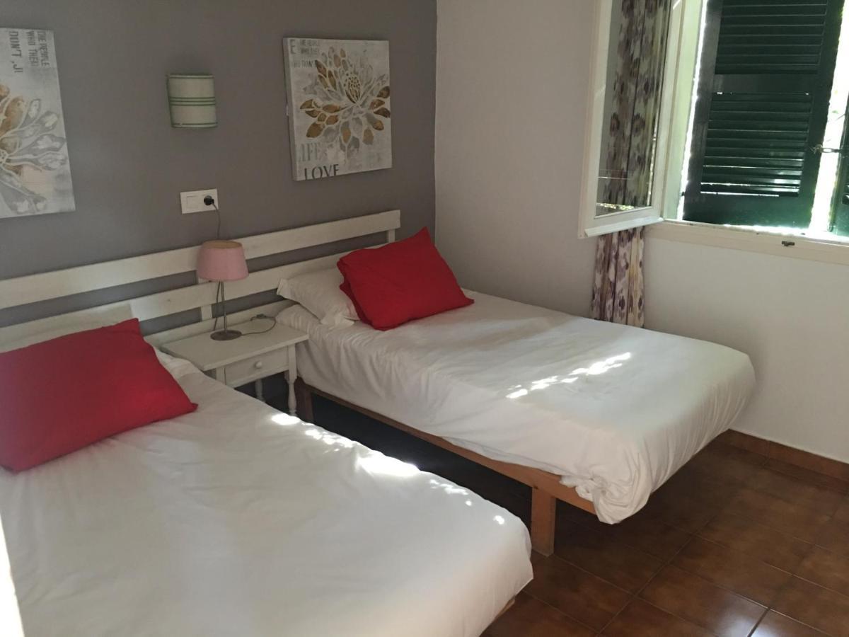 Apartamentos Encanto Del Mar Кала Галдана Екстериор снимка