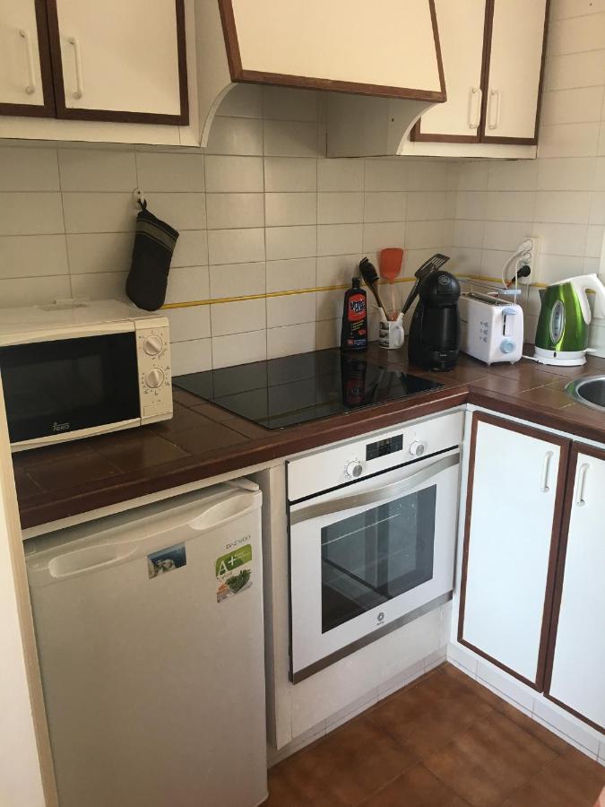 Apartamentos Encanto Del Mar Кала Галдана Екстериор снимка