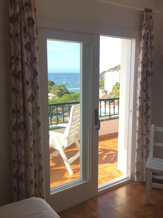 Apartamentos Encanto Del Mar Кала Галдана Екстериор снимка